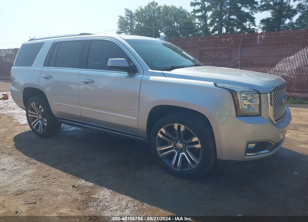 2017 GMC YUKON DENALI VIN: 1GKS2CKJ8HR330684