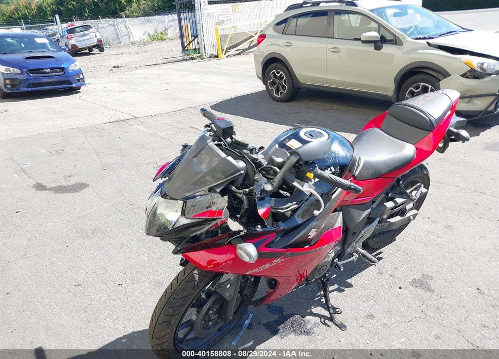 2023 SUZUKI GSX250R VIN: LC6DN11A9P1100100