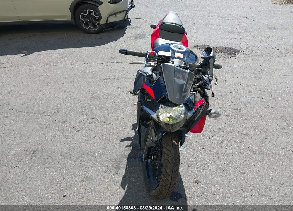 2023 SUZUKI GSX250R VIN: LC6DN11A9P1100100