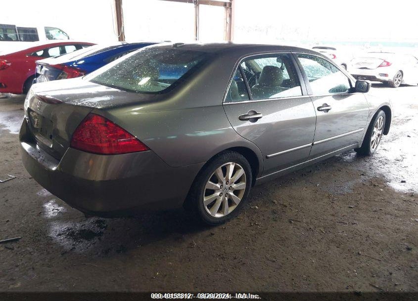 2007 HONDA ACCORD 3.0 EX VIN: 1HGCM66527A077207