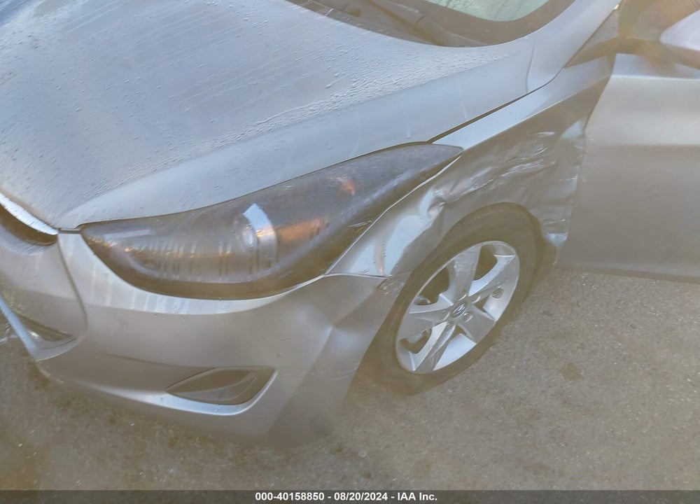 2013 HYUNDAI ELANTRA GLS VIN: KMHDH4AE8DU945767