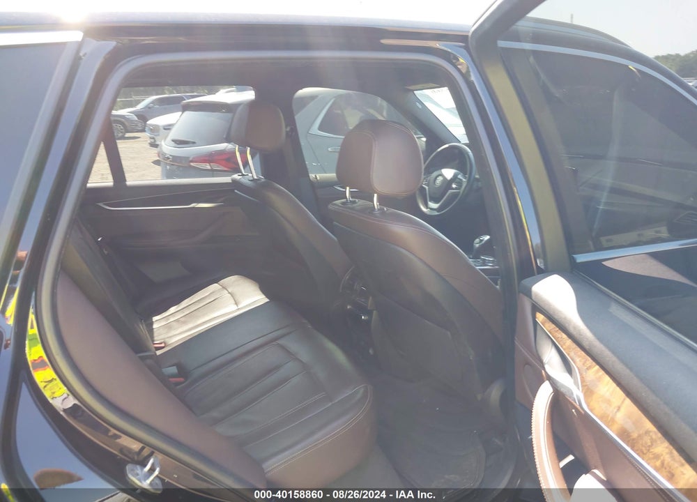 2018 BMW X5 VIN: 5UXKR0C54J0X93907