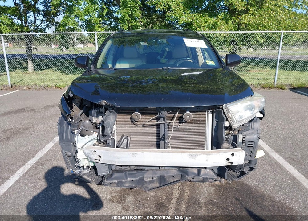 2013 TOYOTA HIGHLANDER SE V6 VIN: 5TDBK3EH4DS189581