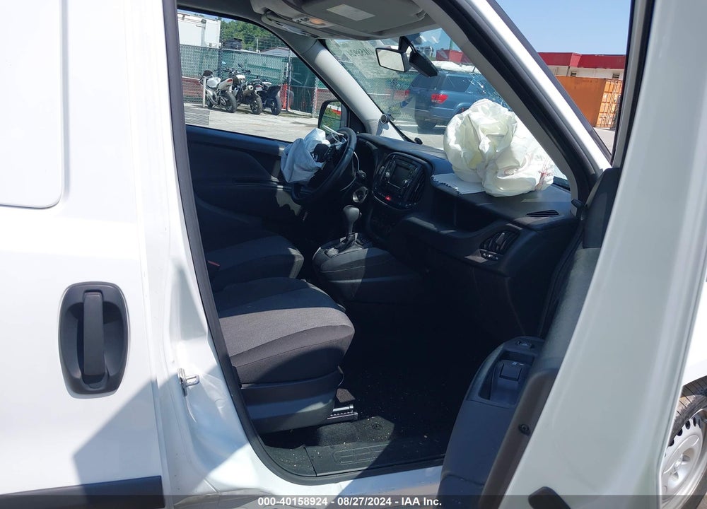 2022 RAM PROMASTER CITY CARGO VAN VIN: ZFBHRFAB3N6W48435