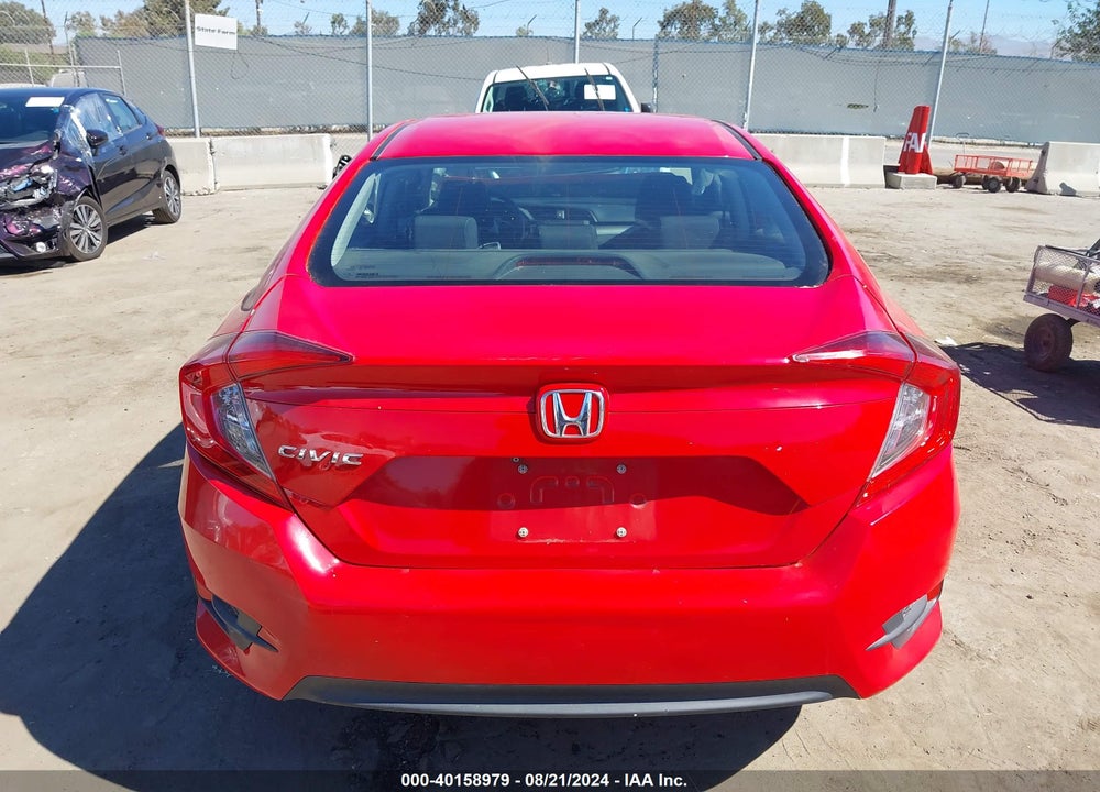 2018 HONDA CIVIC LX VIN: 2HGFC2F50JH515336