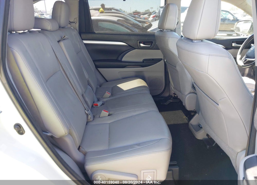 2017 TOYOTA HIGHLANDER XLE VIN: 5TDKZRFH7HS521578