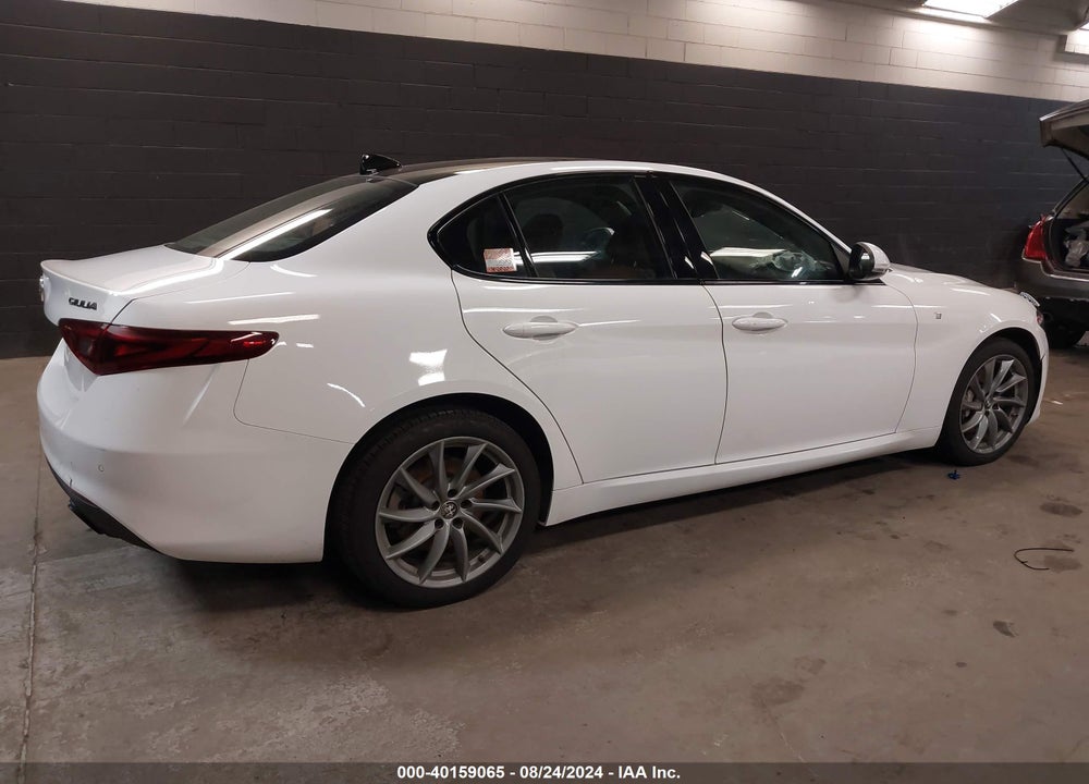 2022 ALFA ROMEO GIULIA TI AWD VIN: ZARFANBN4N7660415