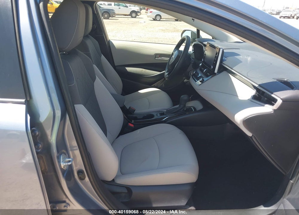 2021 TOYOTA COROLLA LE VIN: JTDEPMAE4MJ145867