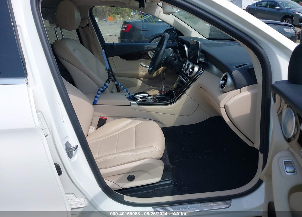 2018 MERCEDES-BENZ GLC 300 4MATIC VIN: WDC0G4KB8JV054453