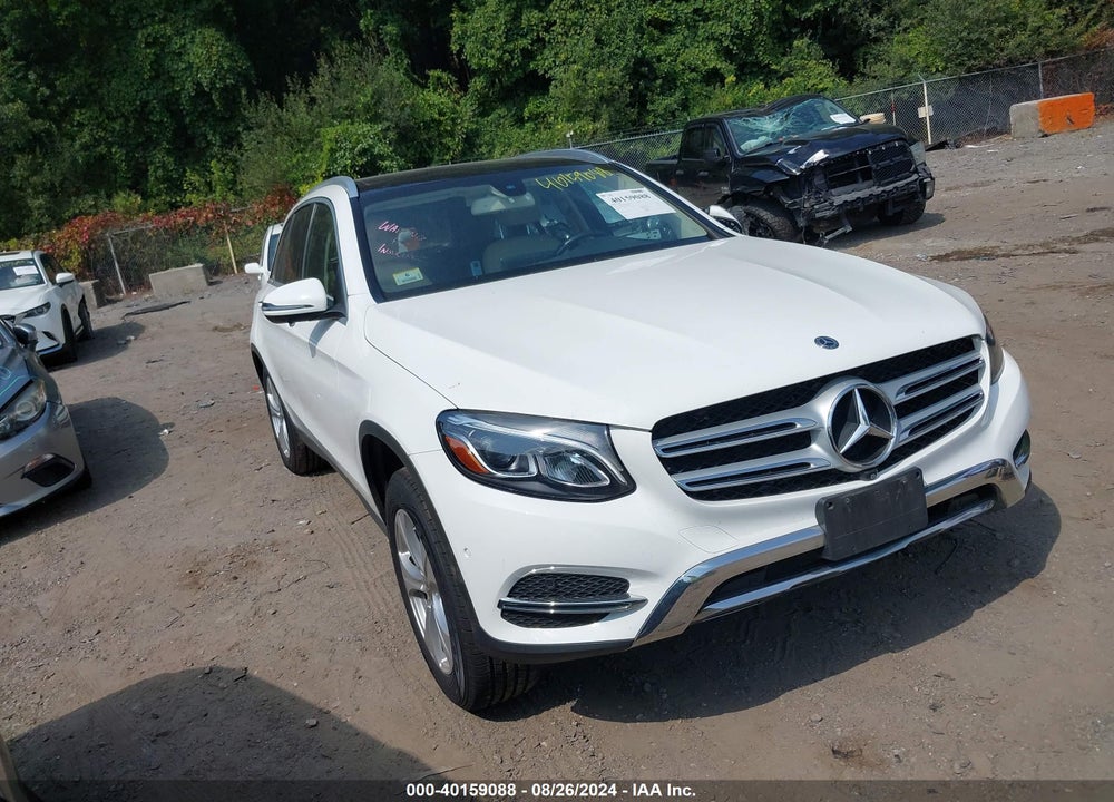 2018 MERCEDES-BENZ GLC 300 4MATIC VIN: WDC0G4KB8JV054453