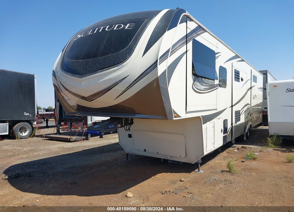 2021 GRAND DESIGN RECREAT SOLITUDE FIFTH WHEEL VIN: 573FS4321MAA02182