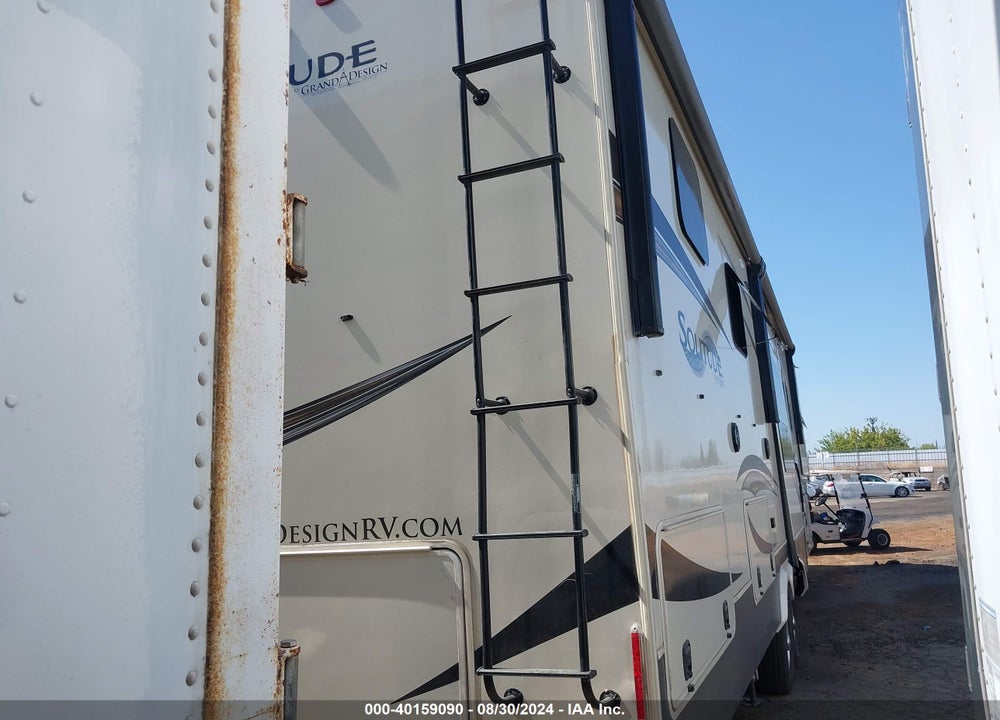 2021 GRAND DESIGN RECREAT SOLITUDE FIFTH WHEEL VIN: 573FS4321MAA02182