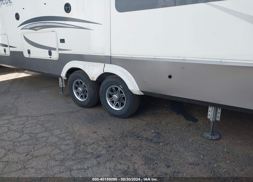 2021 GRAND DESIGN RECREAT SOLITUDE FIFTH WHEEL VIN: 573FS4321MAA02182