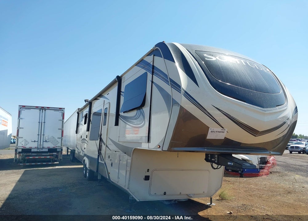2021 GRAND DESIGN RECREAT SOLITUDE FIFTH WHEEL VIN: 573FS4321MAA02182
