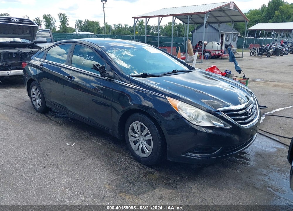 2013 HYUNDAI SONATA GLS VIN: 5NPEB4AC5DH571668