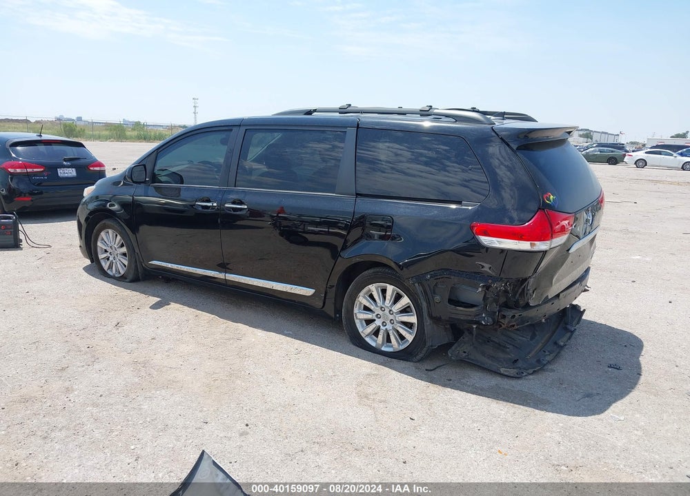 2011 TOYOTA SIENNA LIMITED VIN: 5TDDK3DC1BS019285