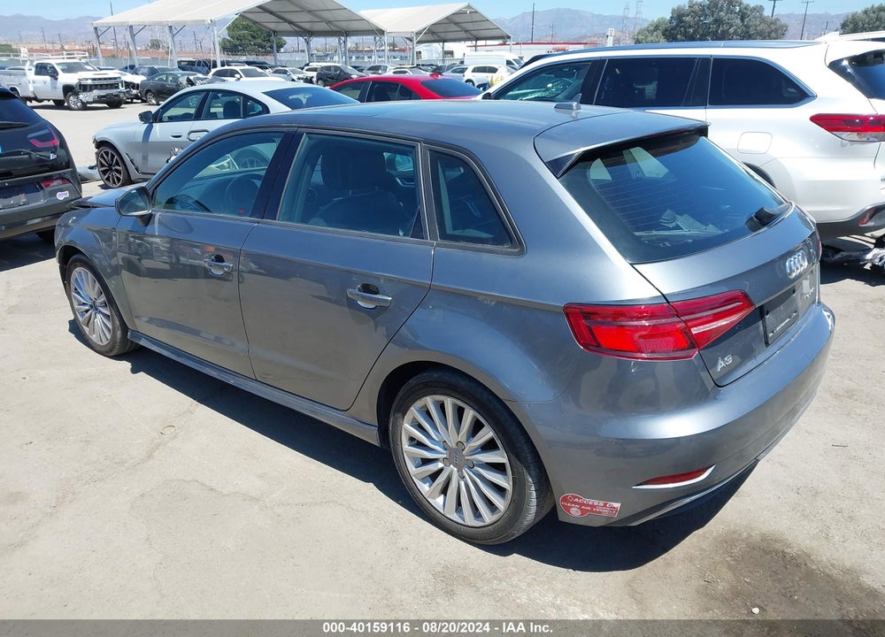 2017 AUDI A3 E-TRON 1.4T PREMIUM VIN: WAUUPBFF3HA059342