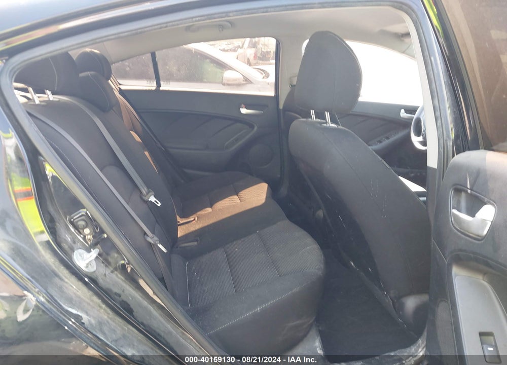 2017 KIA FORTE LX VIN: 3KPFK4A72HE078547