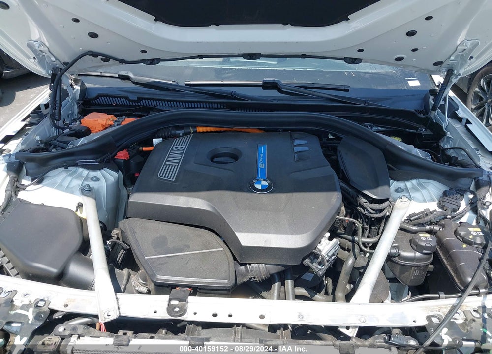2018 BMW 530E VIN: WBAJA9C58JB252093