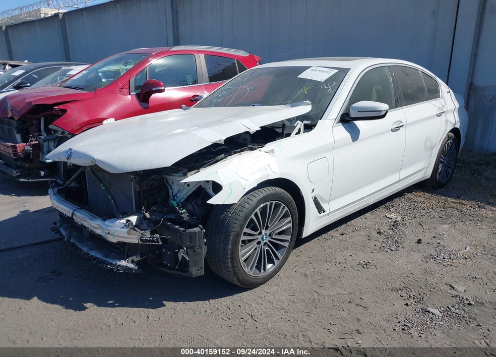 2018 BMW 530E VIN: WBAJA9C58JB252093