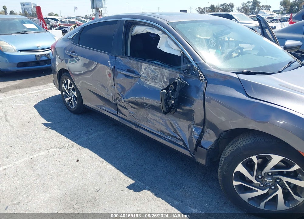 2018 HONDA CIVIC EX VIN: 2HGFC2F7XJH502224