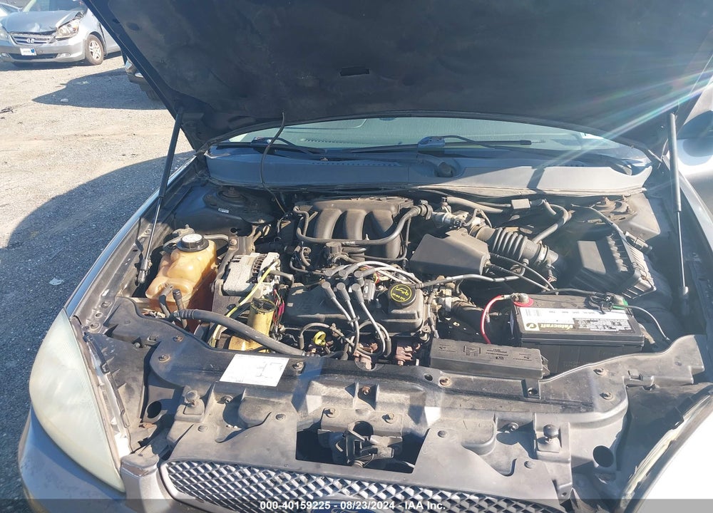 2004 FORD TAURUS SES VIN: 1FAFP55U54G120829