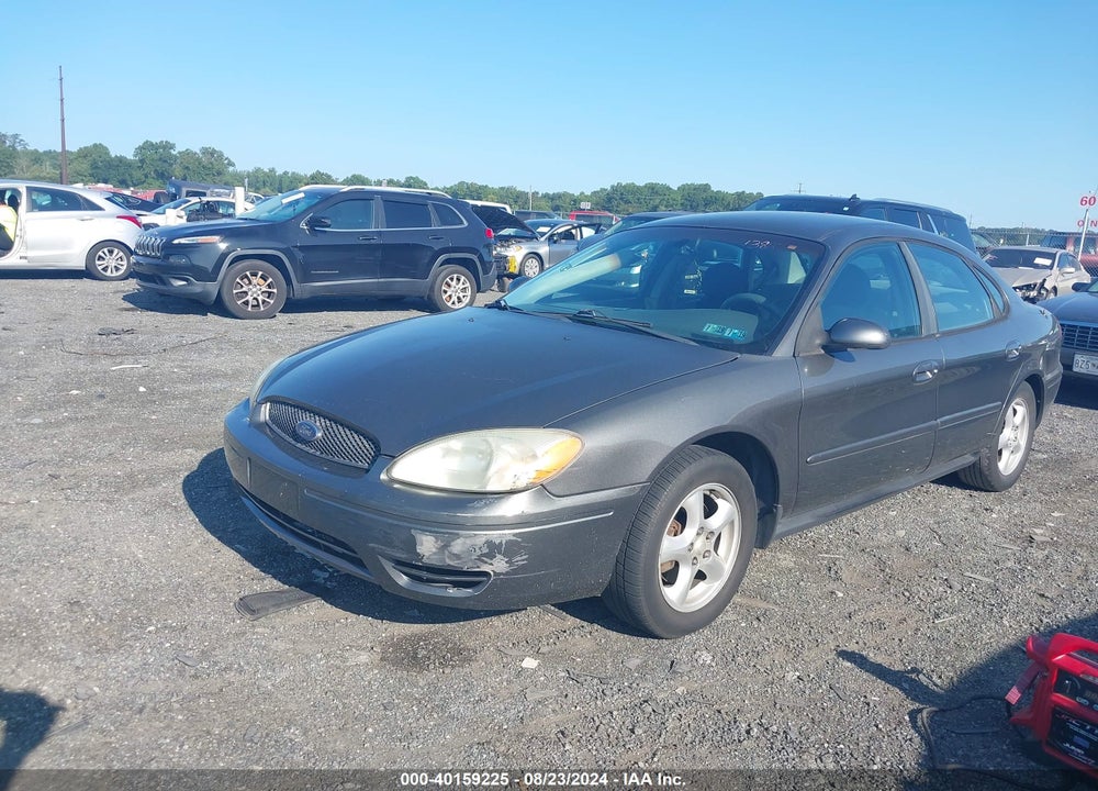 2004 FORD TAURUS SES VIN: 1FAFP55U54G120829