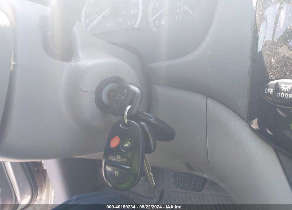 2005 TOYOTA SIENNA LE VIN: 5TDZA23C55S381726