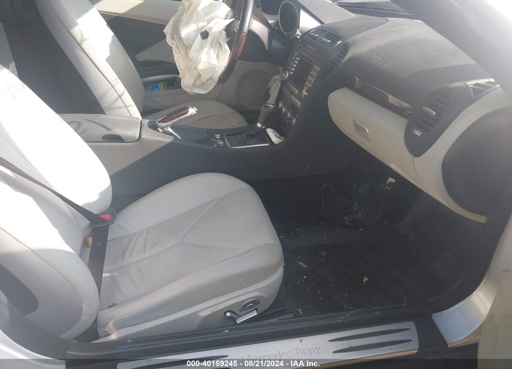 2006 MERCEDES-BENZ SLK 350 VIN: WDBWK56FX6F081803