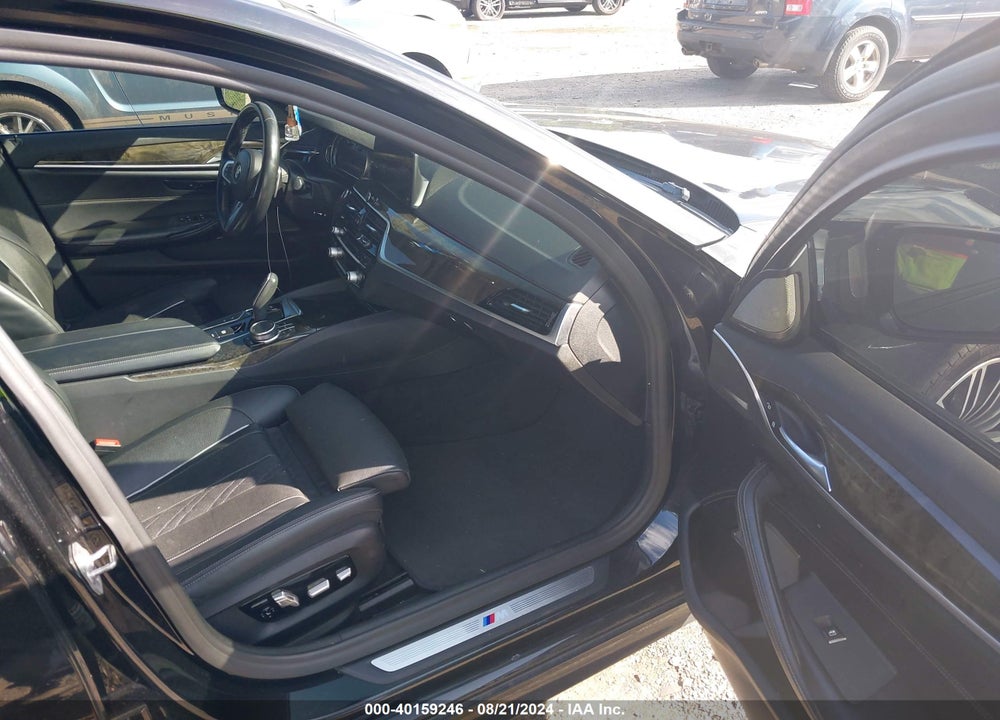 2018 BMW 530I XDRIVE VIN: WBAJA7C50JWC76145