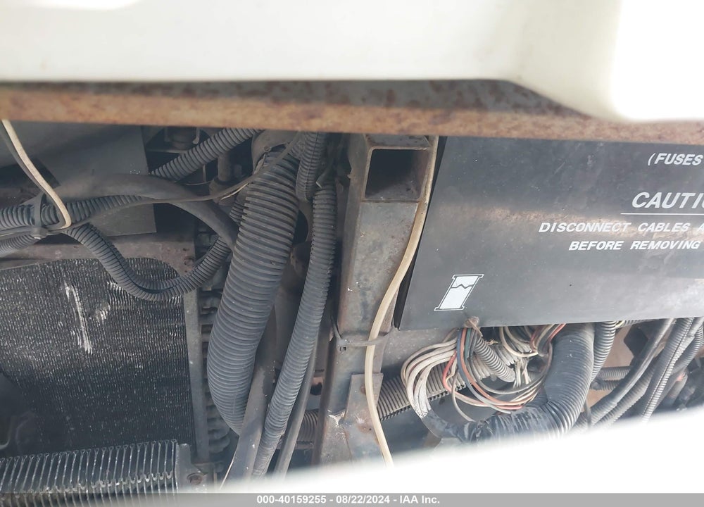 1994 CHEVROLET P30 VIN: 1GBKP37N2R3322792