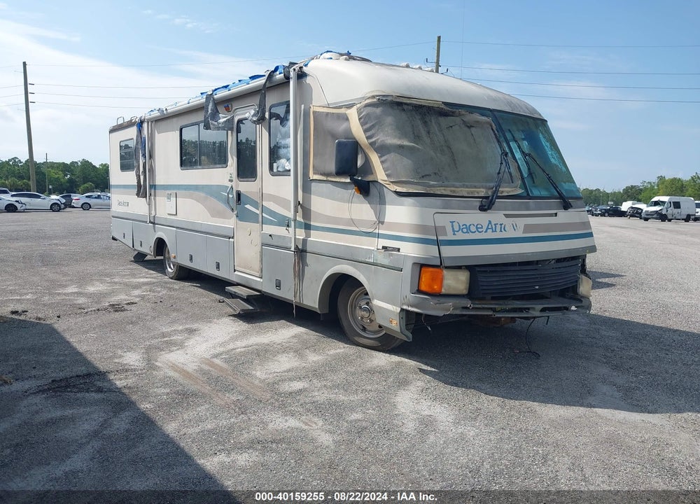 1994 CHEVROLET P30 VIN: 1GBKP37N2R3322792