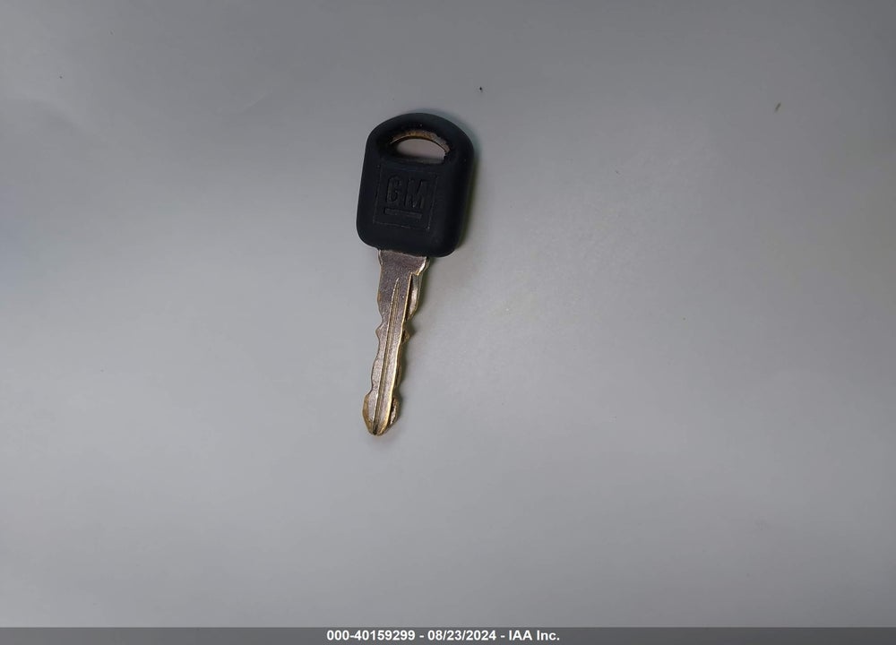 2005 CHEVROLET VENTURE LS VIN: 1GNDV23E25D118869