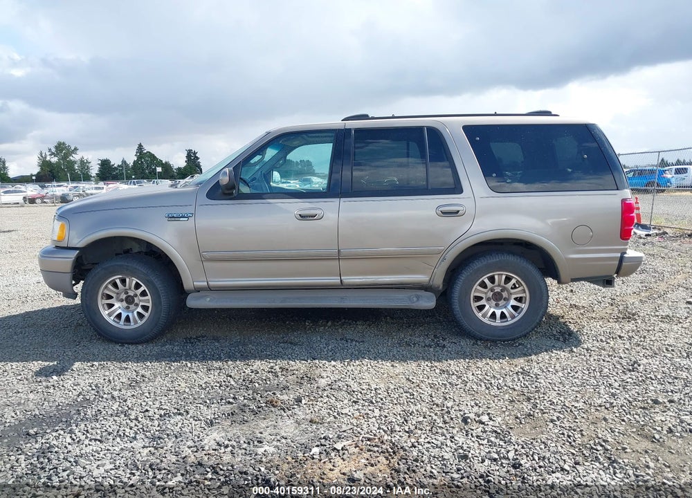 2001 FORD EXPEDITION EDDIE BAUER VIN: 1FMPU18L31LB57573