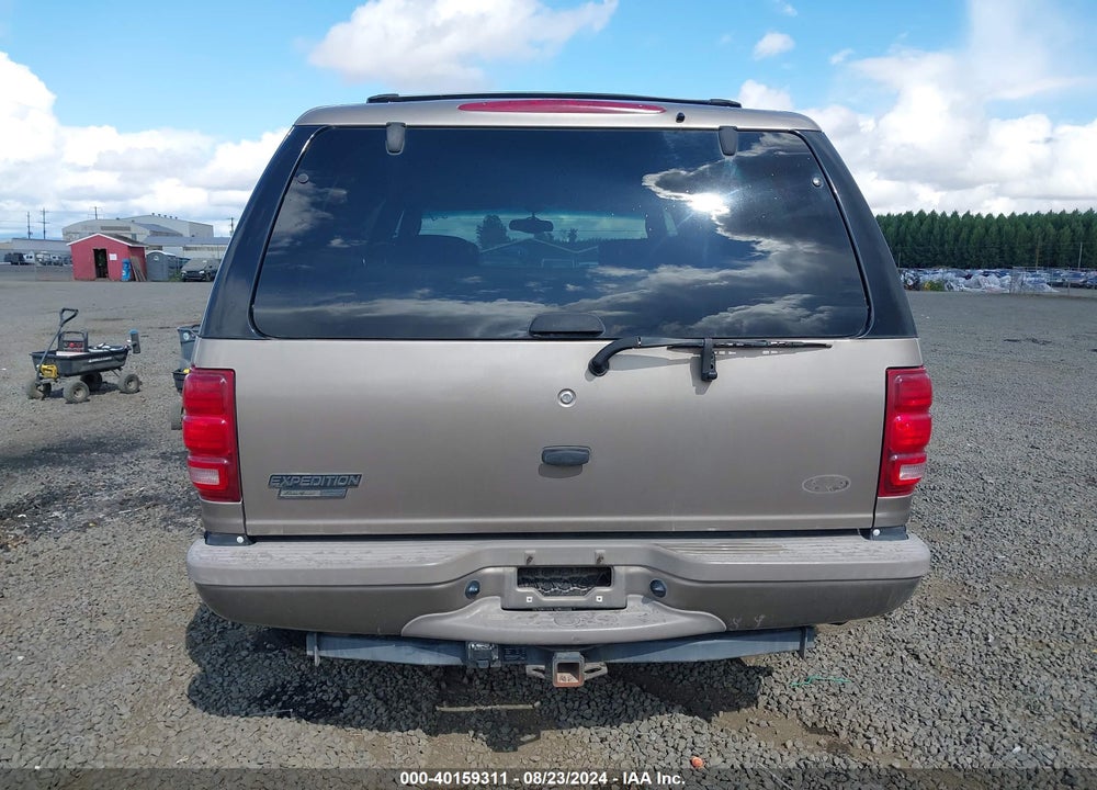 2001 FORD EXPEDITION EDDIE BAUER VIN: 1FMPU18L31LB57573