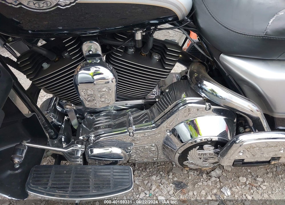 2003 HARLEY-DAVIDSON FLHTCUI ANNIVERSARY VIN: 1HD1FCW463Y641592