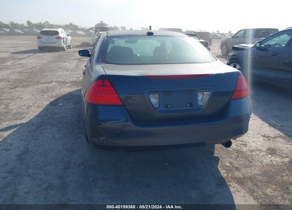 2007 HONDA ACCORD 2.4 EX VIN: 1HGCM56897A180256