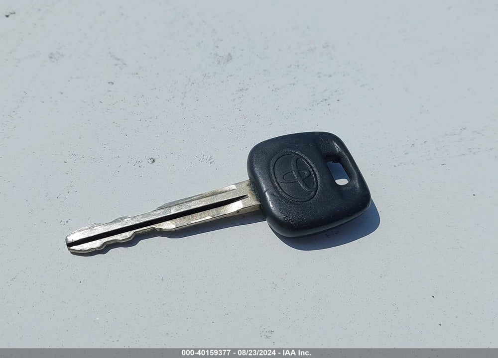 2006 TOYOTA CAMRY LE VIN: 4T1BE32K36U718245