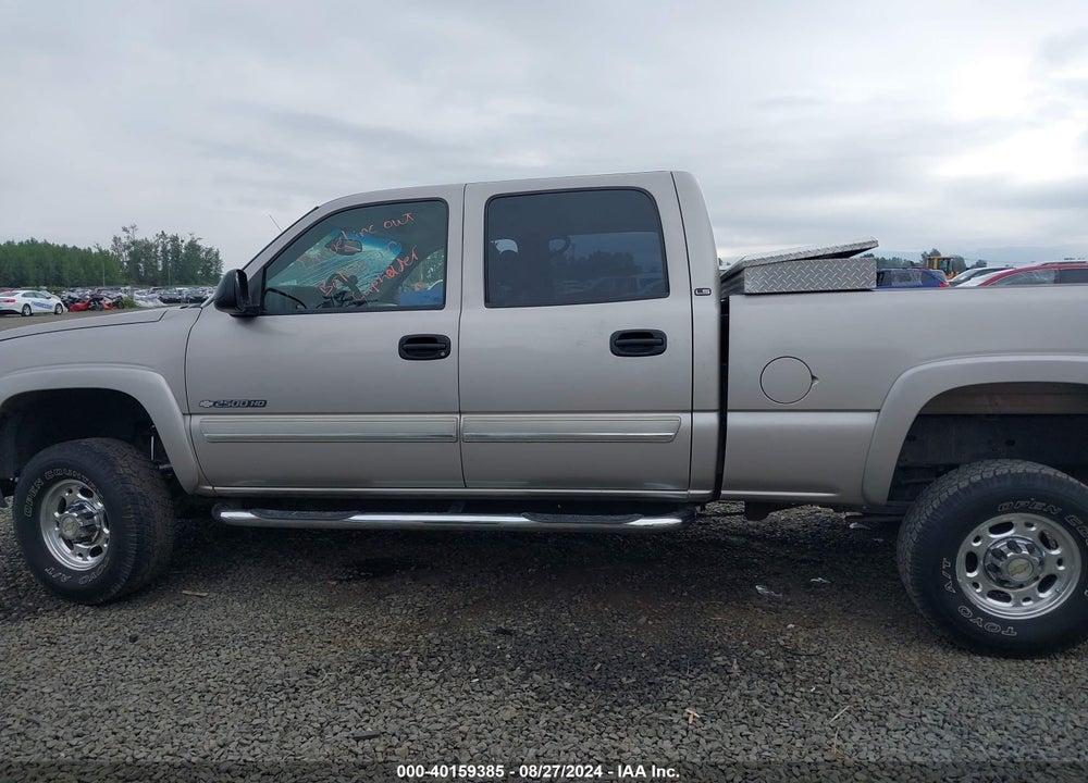2004 CHEVROLET SILVERADO 2500HD LS VIN: 1GCHK23U04F263194