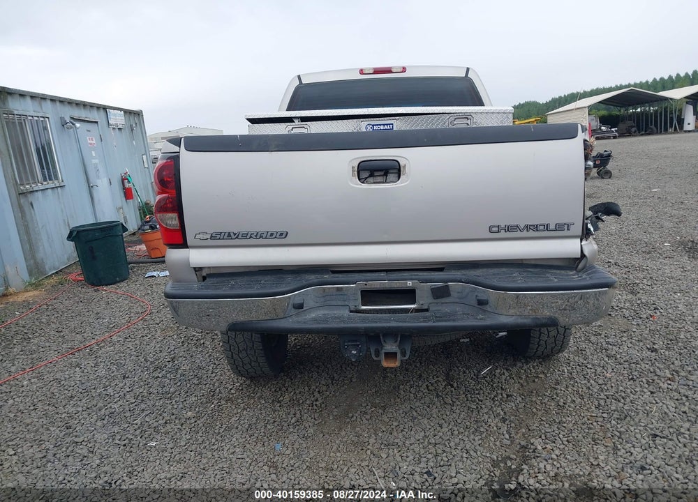 2004 CHEVROLET SILVERADO 2500HD LS VIN: 1GCHK23U04F263194