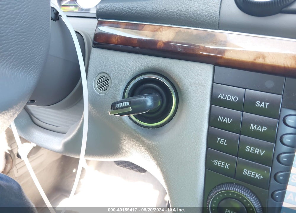 2005 MERCEDES-BENZ E 320 VIN: WDBUF65J85A709554