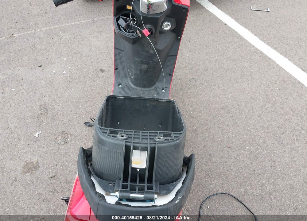 2020 AMPERE AMPERE VIN: 7J1CA1019LM000783