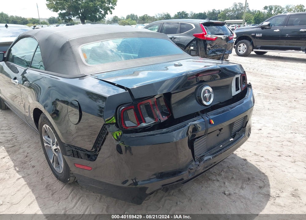 2014 FORD MUSTANG VIN: 1ZVBP8EM7E5266850