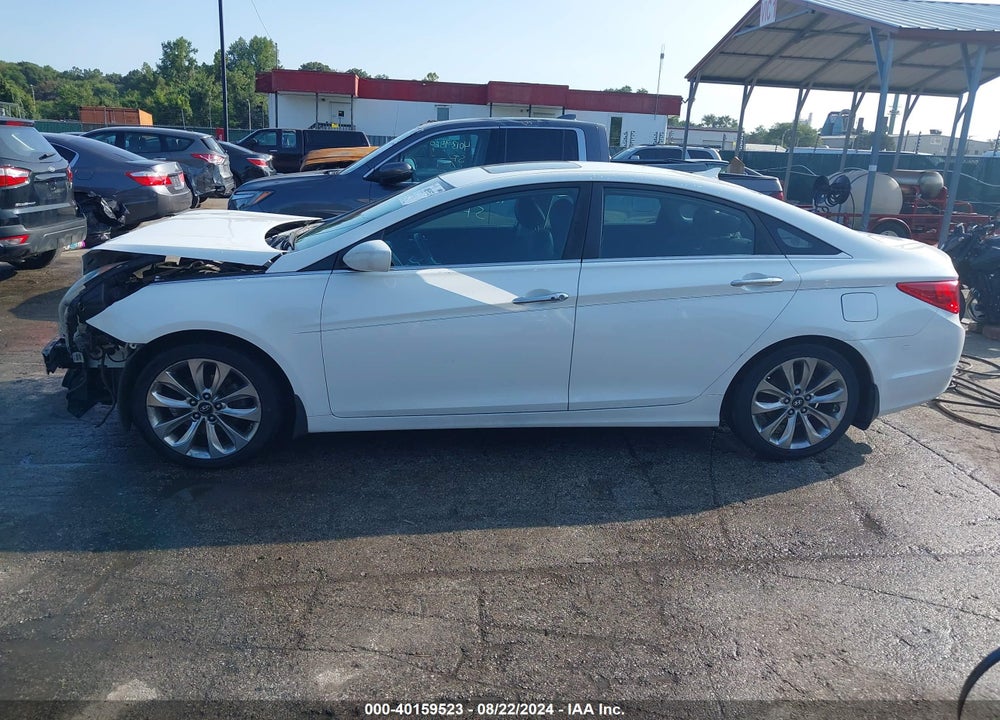 2011 HYUNDAI SONATA VIN: 5NPEC4AC4BH172731