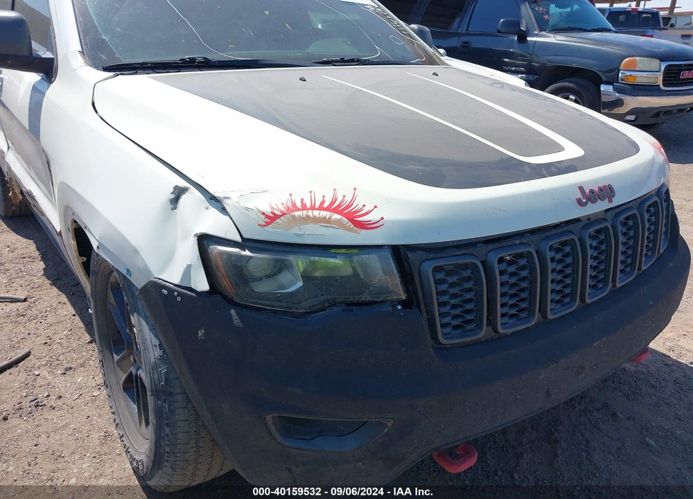 2018 JEEP GRAND CHEROKEE TRAILHAWK 4X4 VIN: 1C4RJFLT1JC389325