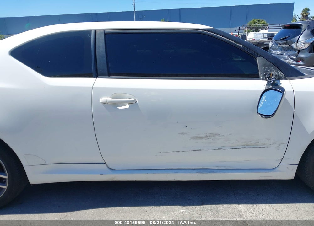 2014 SCION TC VIN: JTKJF5C77E3072255