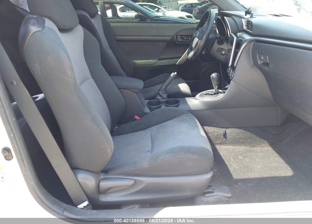 2014 SCION TC VIN: JTKJF5C77E3072255