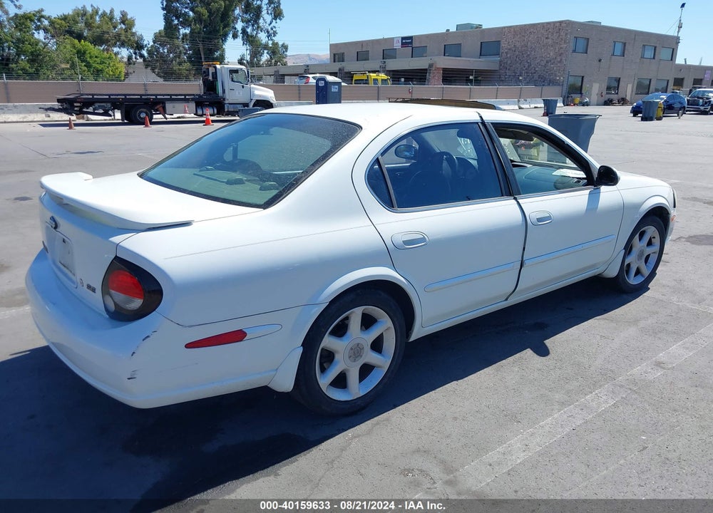 2001 NISSAN MAXIMA VIN: JN1CA31A41T315938