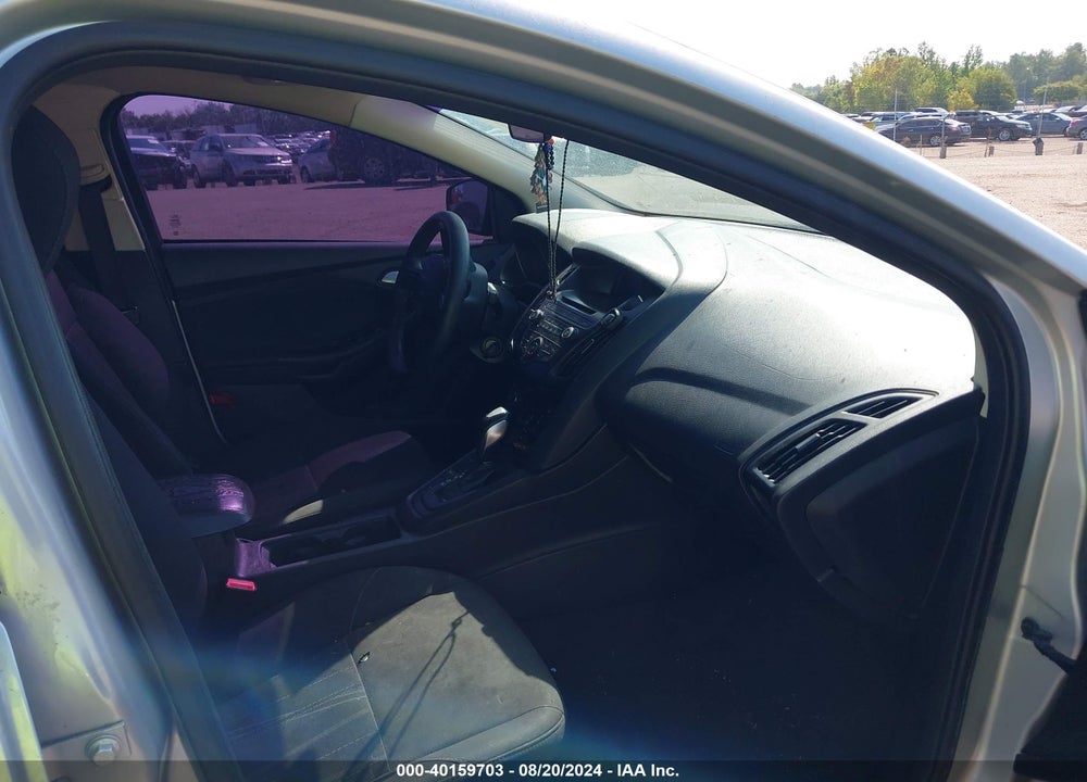2016 FORD FOCUS SE VIN: 1FADP3FEXGL356214
