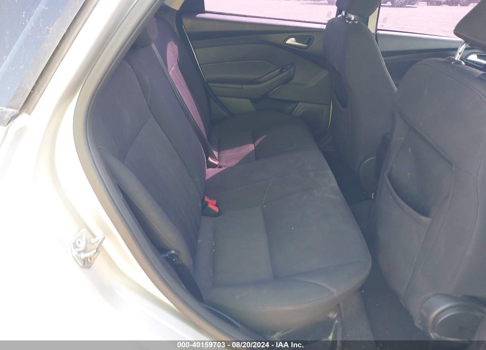 2016 FORD FOCUS SE VIN: 1FADP3FEXGL356214